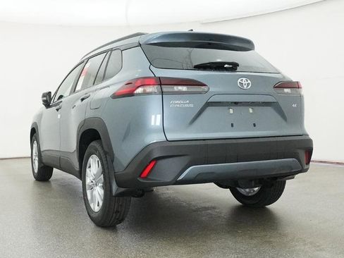 New 2026 Toyota Corolla Cross LE image 9