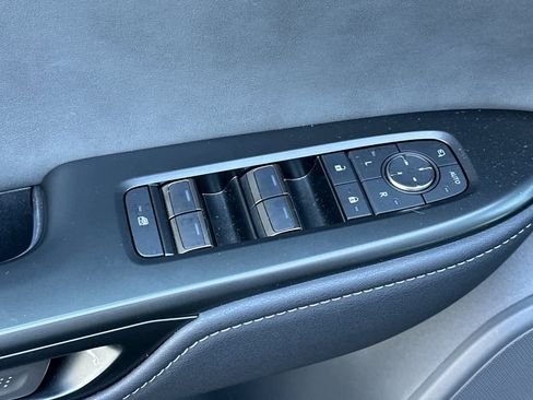 Used 2025 Lexus RZ 300e w/ Accessory Package (Z2) image 13