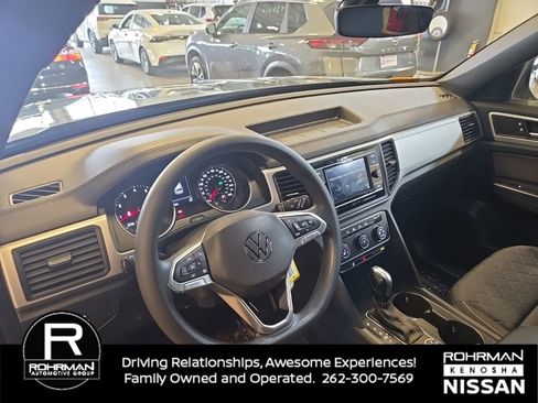 Used 2021 Volkswagen Atlas Cross Sport S image 11