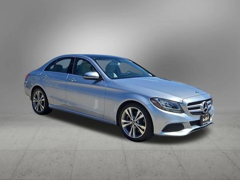 Used 2018 Mercedes-Benz C 300 Sedan image 8