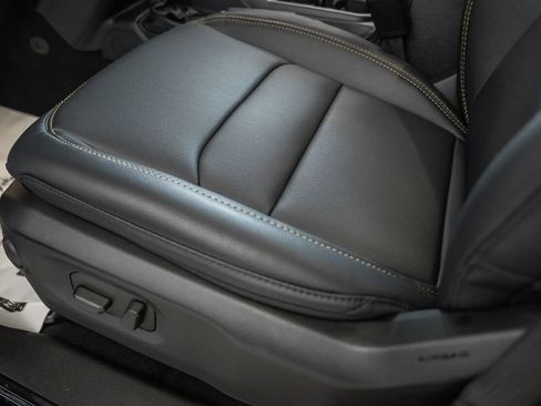 New 2026 Jeep Wrangler Sahara image 38