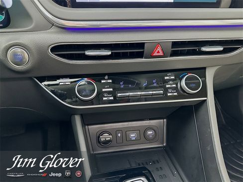 Used 2023 Hyundai Sonata Limited image 34