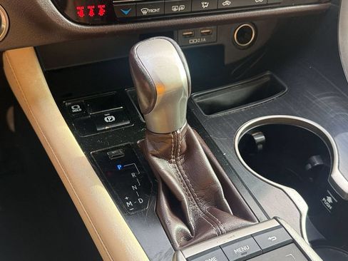 Used 2020 Lexus RX 350 FWD w/ Accessory Package image 21