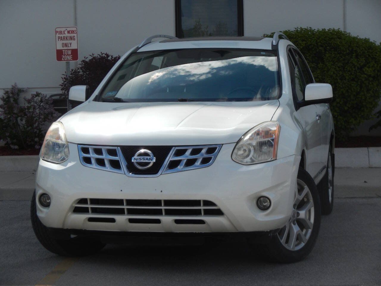 Used 2013 Nissan Rogue SL AWD/4WD image 4