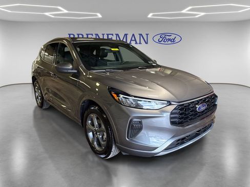 Certified 2024 Ford Escape ST-Line w/ Tech Pack #1 FWD image 3