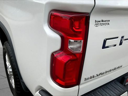 Used 2023 Chevrolet Silverado 2500 High Country w/ Z71 Off-Road Package AWD/4WD image 55