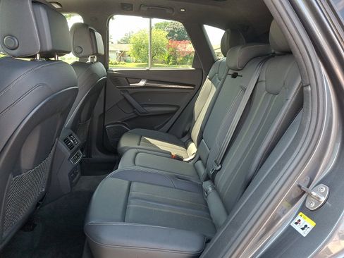 Used 2023 Audi SQ5 Premium Plus w/ Premium Plus Package AWD/4WD image 10