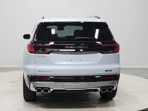 New 2026 GMC Acadia Denali w/ Super Cruise Package FWD image 6