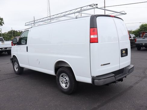 New 2025 Chevrolet Express 2500 w/ Driver Convenience Package image 22