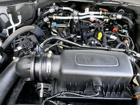 Used 2023 Ford Explorer XLT w/ Equipment Group 202A image 35