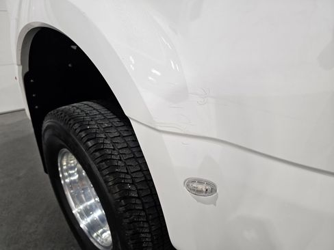 Used 2024 Ford F350 Lariat w/ Lariat Ultimate Package AWD/4WD image 21
