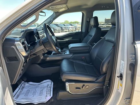 Used 2023 Ford F150 Lariat w/ Trailer Tow Package AWD/4WD image 16