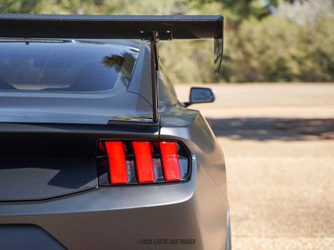 Used 2024 Ford Mustang Dark Horse w/ Dark Horse Handlin Package image 68