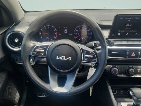 Used 2023 Kia Forte LXS FWD image 12