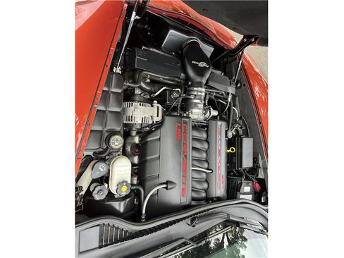 Used 2005 Chevrolet Corvette Coupe w/ Preferred Equipment Group image 17