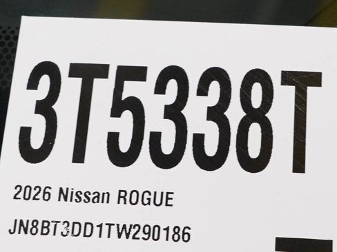 Used 2026 Nissan Rogue Platinum w/ Platinum Premium Package AWD/4WD image 27