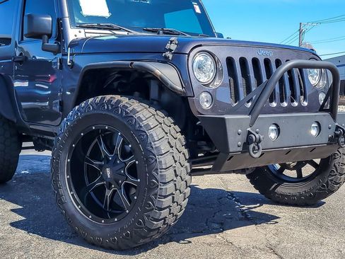 Used 2017 Jeep Wrangler Sport w/ Quick Order Package 23S image 2