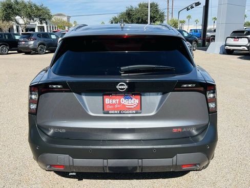 Certified 2025 Nissan Kicks SR image 5