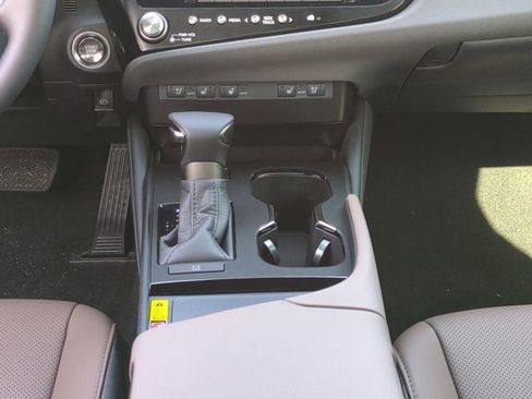 New 2025 Lexus ES 350 350 image 18