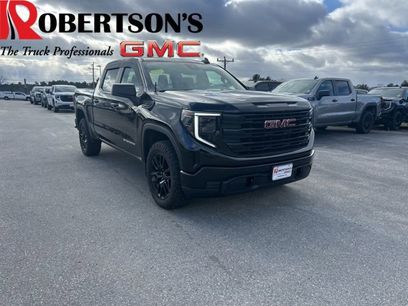 Used 2024 GMC Sierra 1500 Pro w/ Graphite Edition