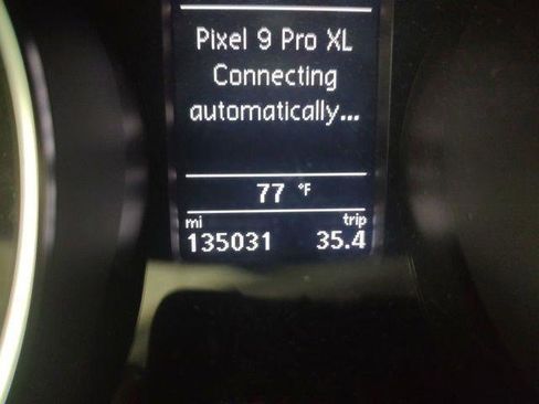 Used 2017 Volkswagen Jetta SE image 6