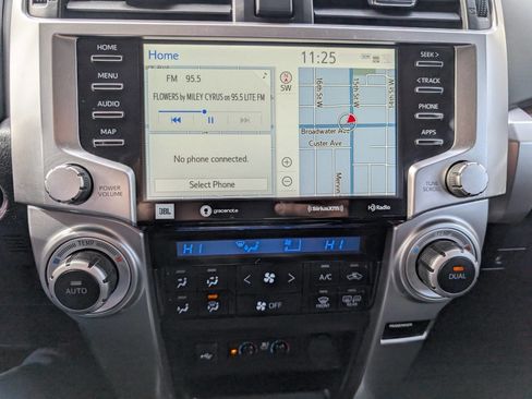Used 2021 Toyota 4Runner Limited AWD/4WD image 25