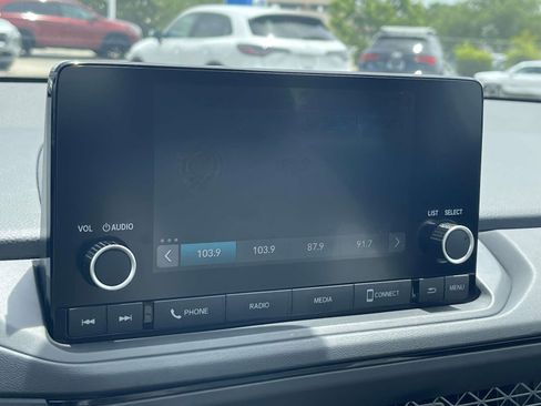 Used 2025 Honda Accord SE image 26