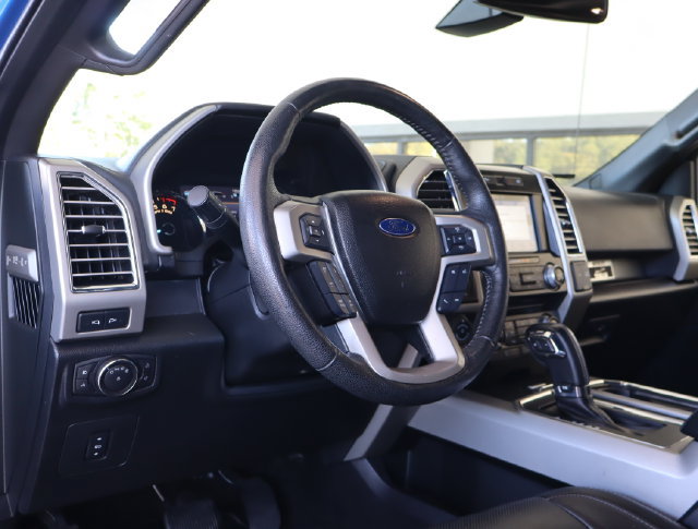 Used 2016 Ford F150 Lariat w/ Equipment Group 502A Luxury AWD/4WD image 19