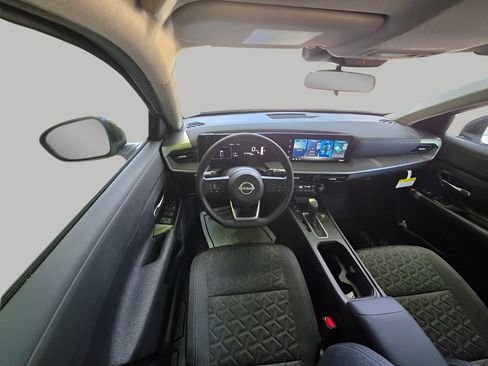 New 2026 Nissan Kicks SV w/ Cold Weather Package FWD image 11