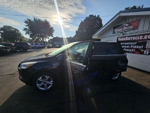 Used 2015 Ford Escape SE AWD/4WD image 24