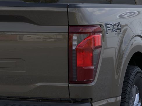 New 2026 Ford F150 XLT w/ Equipment Group 302A MID AWD/4WD image 21