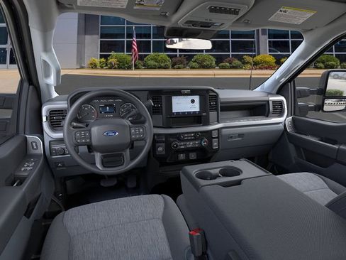 New 2026 Ford F350 XL w/ 360-Degree Camera Package RWD image 9
