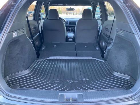 Used 2022 Honda HR-V Sport image 19