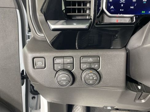 New 2026 Chevrolet Silverado 1500 RST w/ Convenience Package II image 19