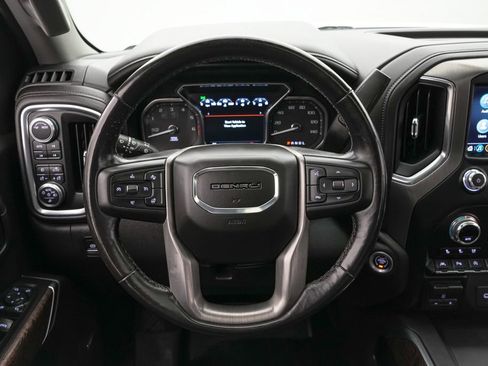 Used 2021 GMC Sierra 1500 Denali w/ Denali Ultimate Package AWD/4WD image 17