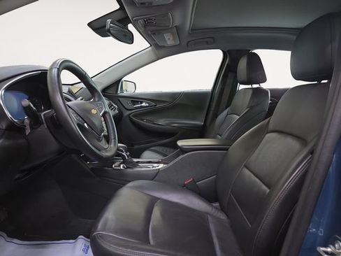 Used 2024 Chevrolet Malibu LT FWD image 9