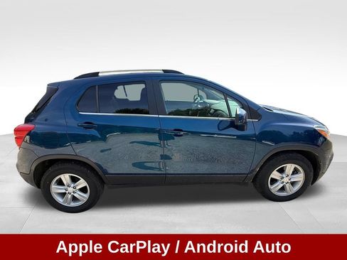 Used 2020 Chevrolet Trax LT FWD image 7