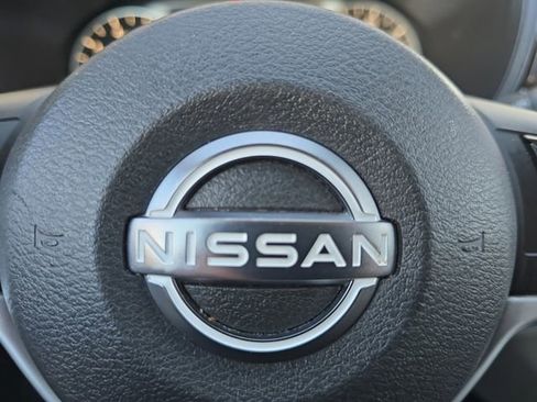 Used 2024 Nissan Altima 2.5 SV image 5