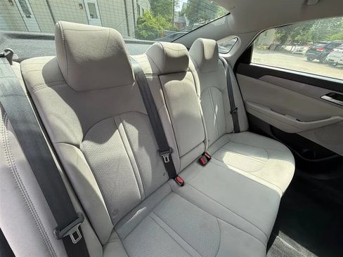 Used 2019 Hyundai Sonata SE FWD image 25