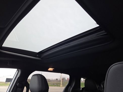 New 2026 Toyota Sienna XLE Woodland Edition image 6