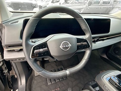 Used 2023 Nissan Ariya FWD image 12