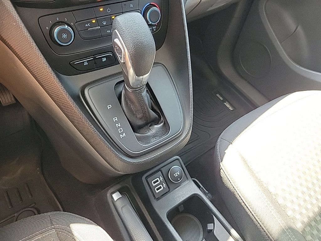Used 2019 Ford Transit Connect XLT FWD image 27