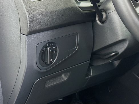 Used 2024 Volkswagen Tiguan S image 16