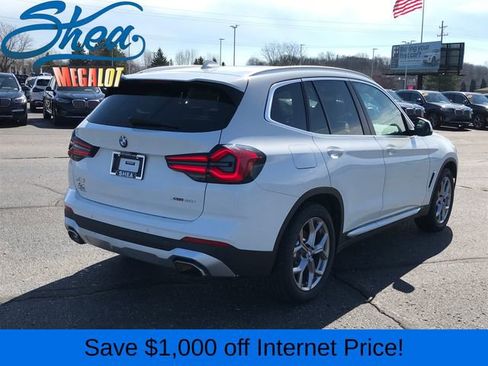 Used 2023 BMW X3 xDrive30i AWD/4WD image 3