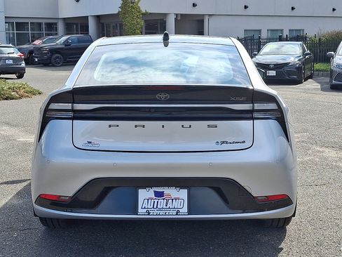 Used 2024 Toyota Prius Prime Premium w/ Advanced Technology Package FWD image 6