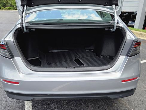 Used 2024 Honda Accord EX image 5
