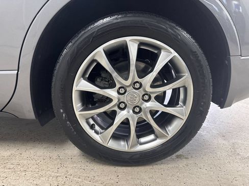 Used 2020 Buick Envision Essence w/ Experience Buick Package FWD image 10