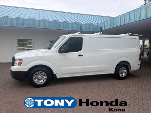 Used 2021 Nissan NV 2500 SV image 1