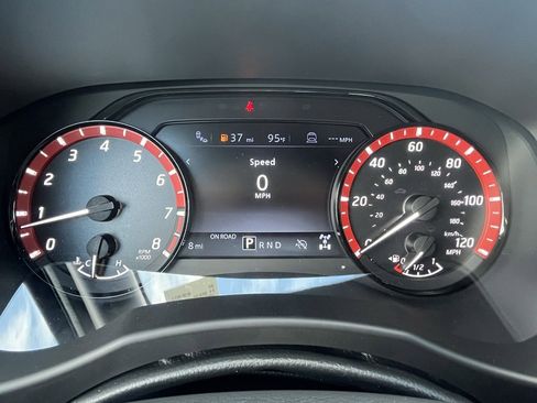 New 2026 Nissan Frontier PRO-4X w/ Pro-4x Convenience Package image 11