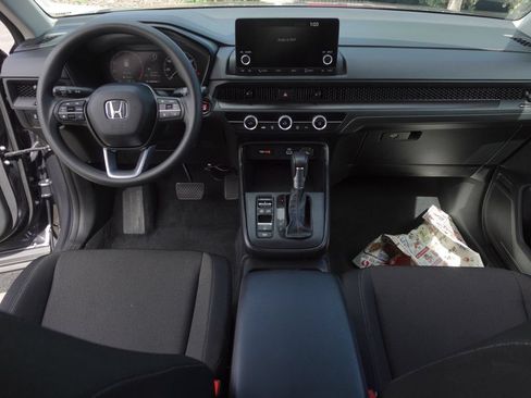 Used 2025 Honda CR-V LX image 11